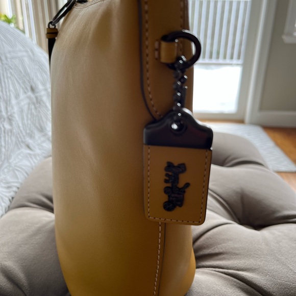 Coach 1941 Duffle 20 - Picture 2 of 6